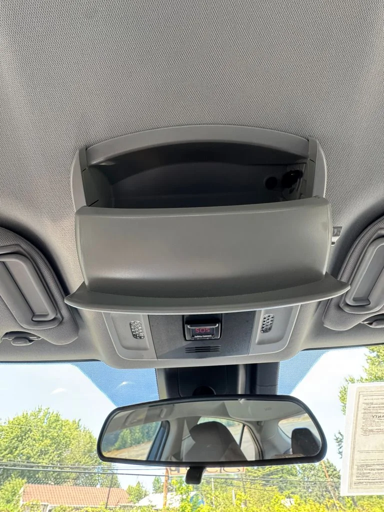 Used 2019 Midnight Black Metallic Toyota LE image 20