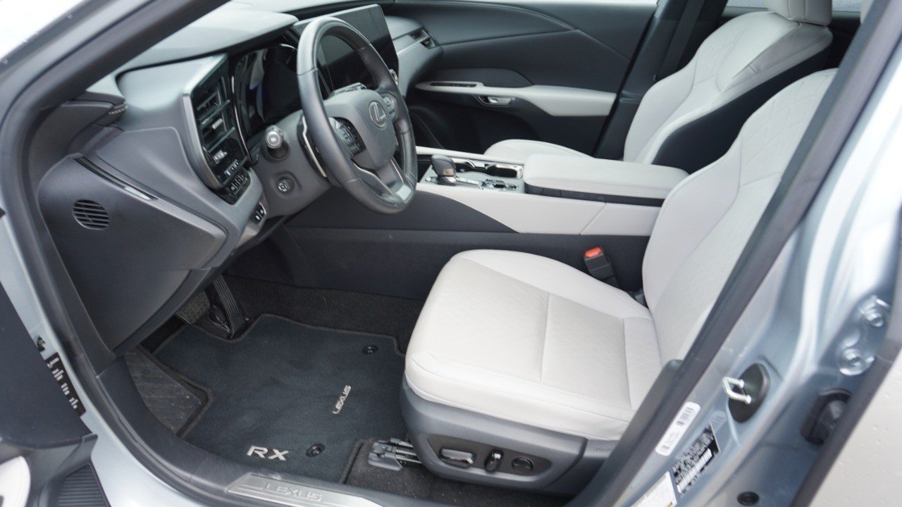 Certified Used 2025 IRIDIUM Lexus RX 350 Premium Plus image 9