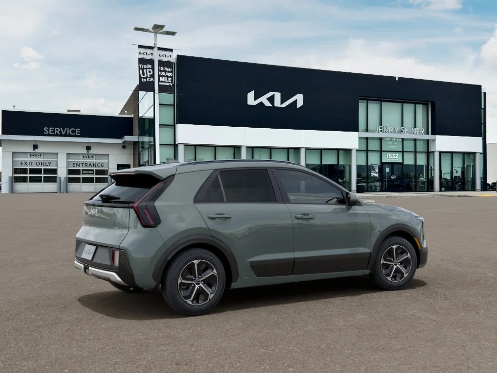 New 2027 Green Kia LX image 6
