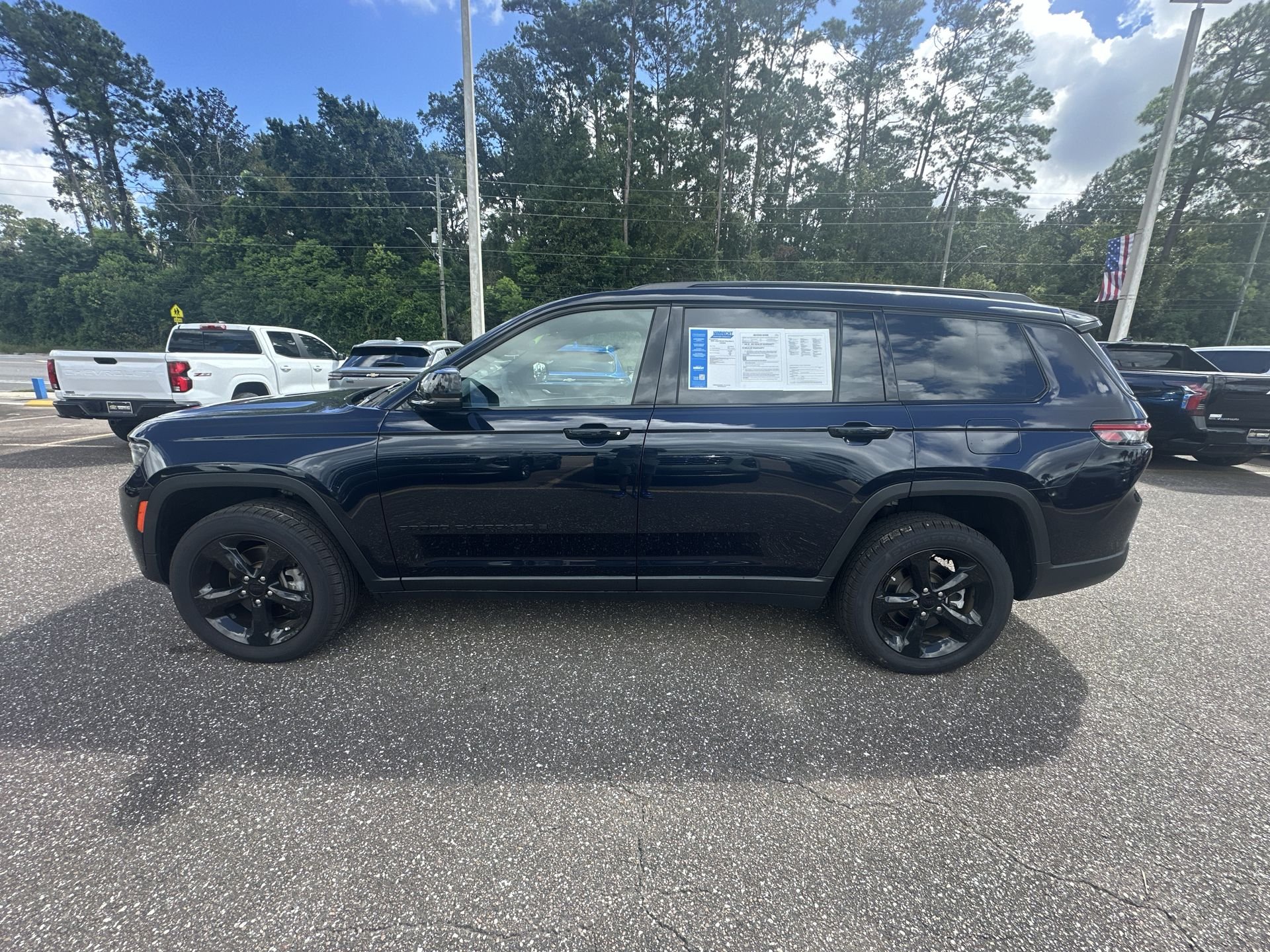 Used 2024 Black Jeep Limited image 13