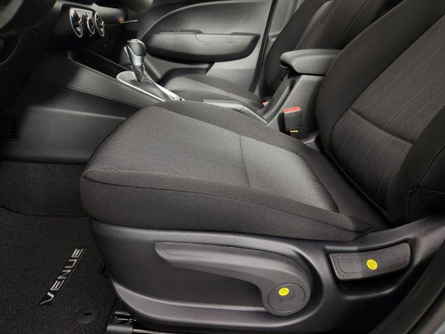 New 2026 Silver Hyundai SE image 14