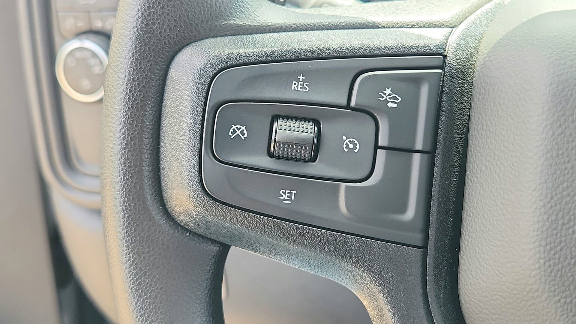 2026 Chevrolet Silverado 1500 Custom - Photo 18