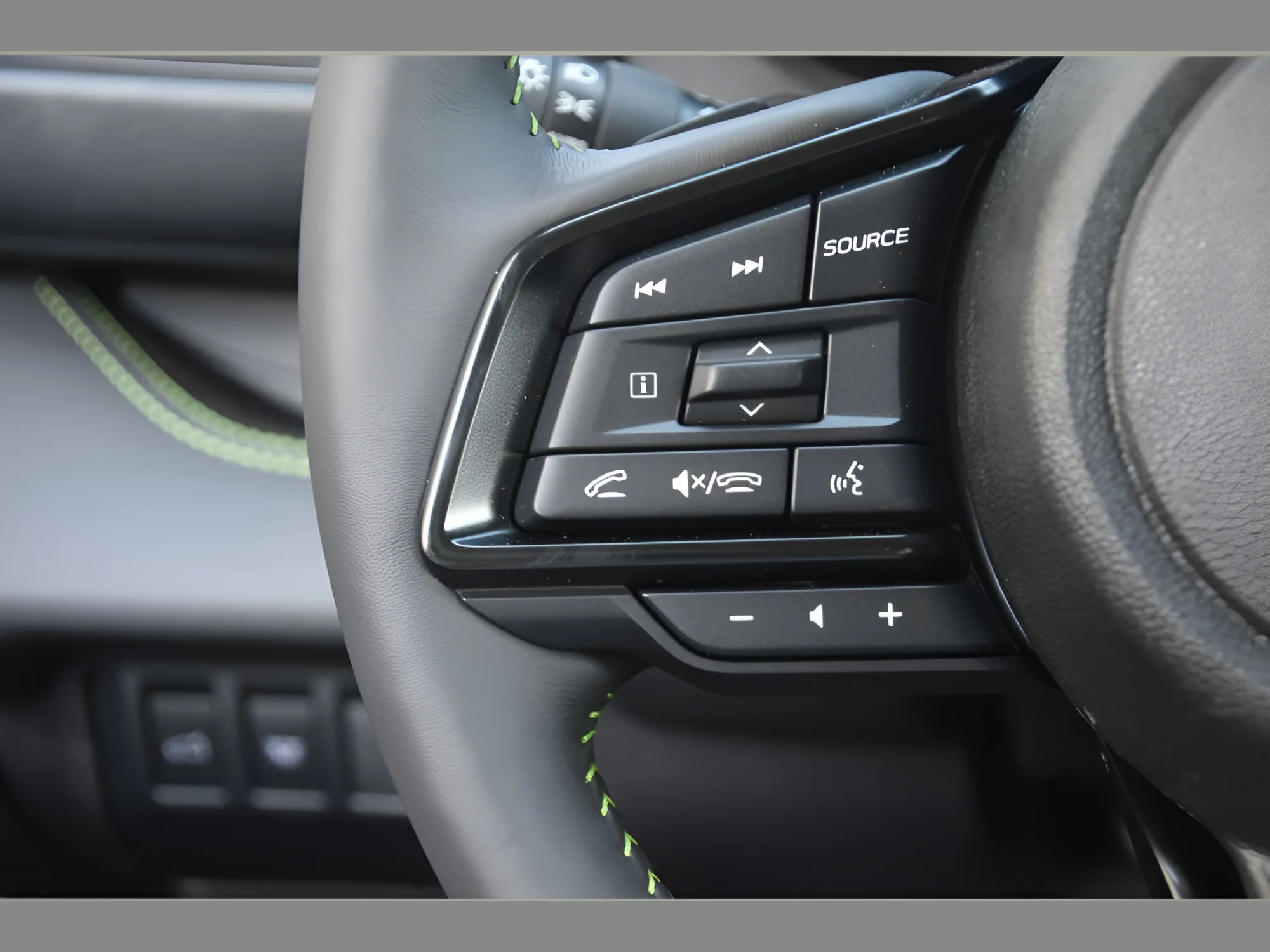 2026 Subaru Ascent Onyx Edition-Touring - Photo 36