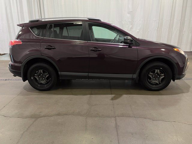 Used 2018 Toyota RAV4 LE with VIN 2T3BFREV5JW730791 for sale in Grants Pass, OR