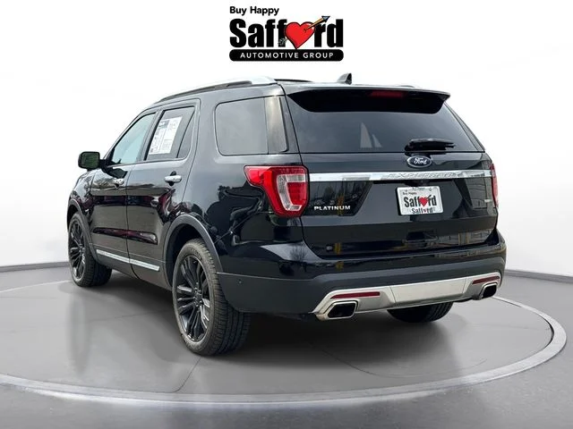 Used 2017 Black Ford Platinum image 6