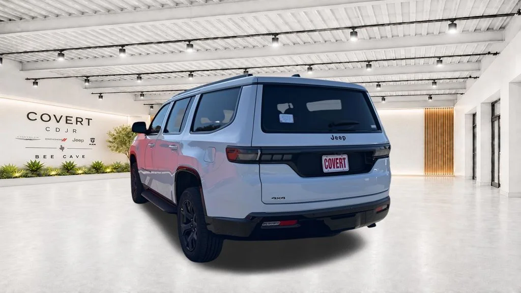 New 2026 Bright White Clear-Coat Exterior Paint Jeep Limited image 9