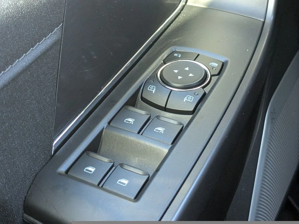 New 2026 Agate Black Metallic Ford Lariat image 27