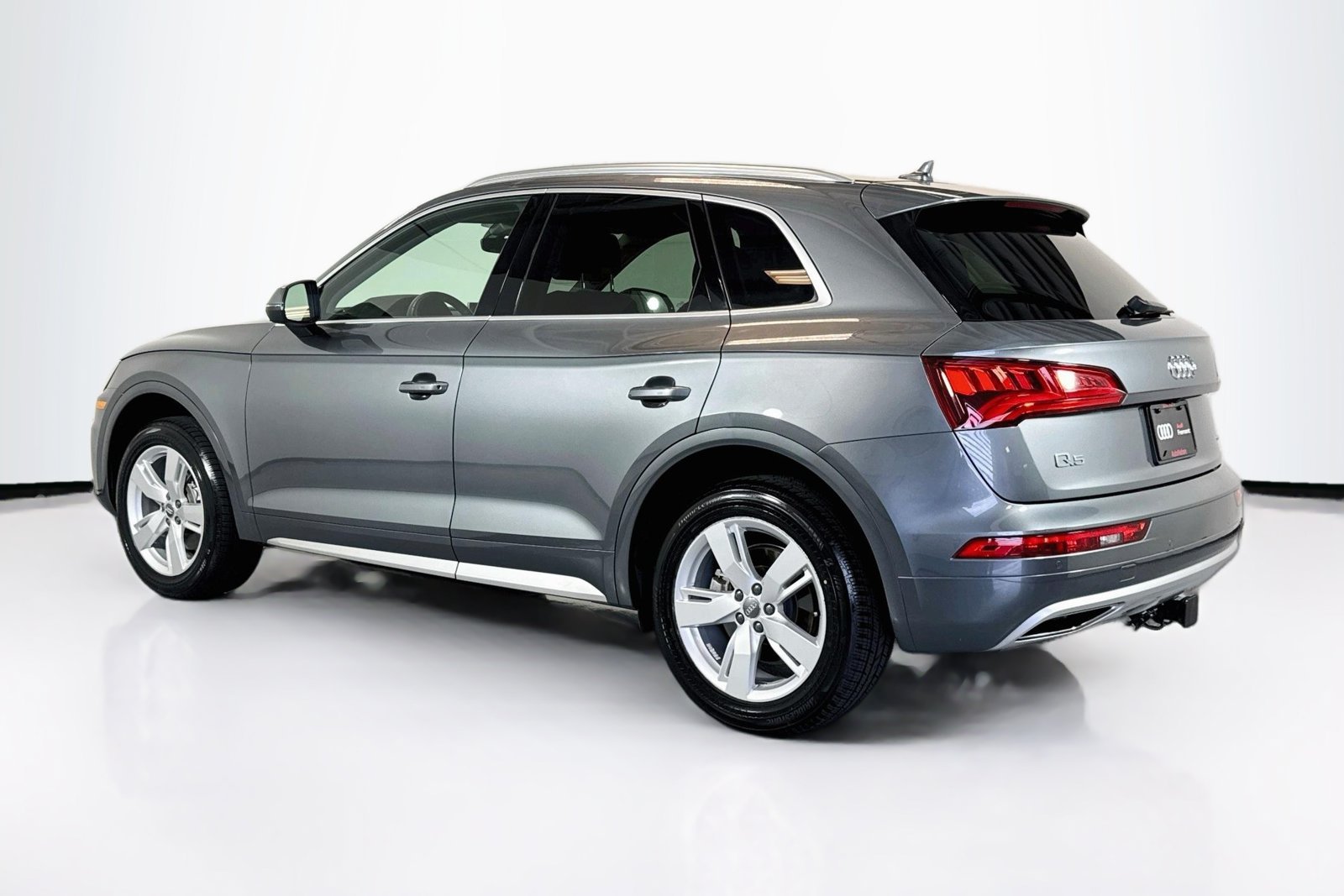 Used 2019 Monsoon Gray Metallic Audi Premium Plus image 7