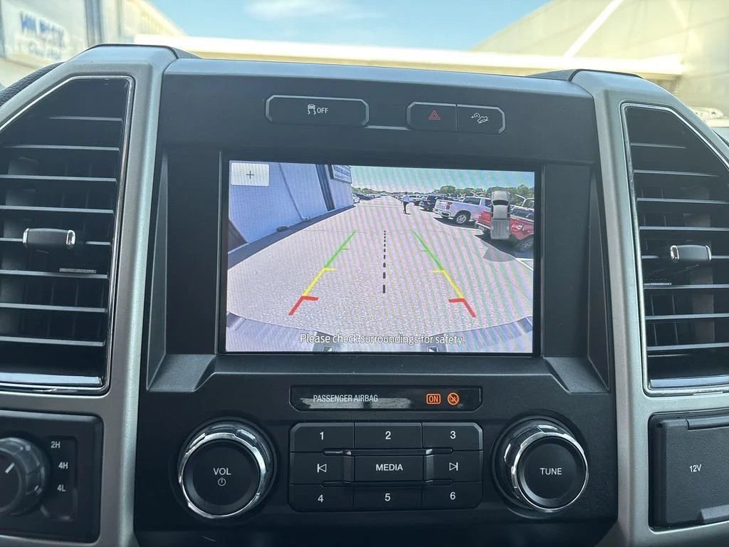 Used 2021 White Ford Lariat image 24