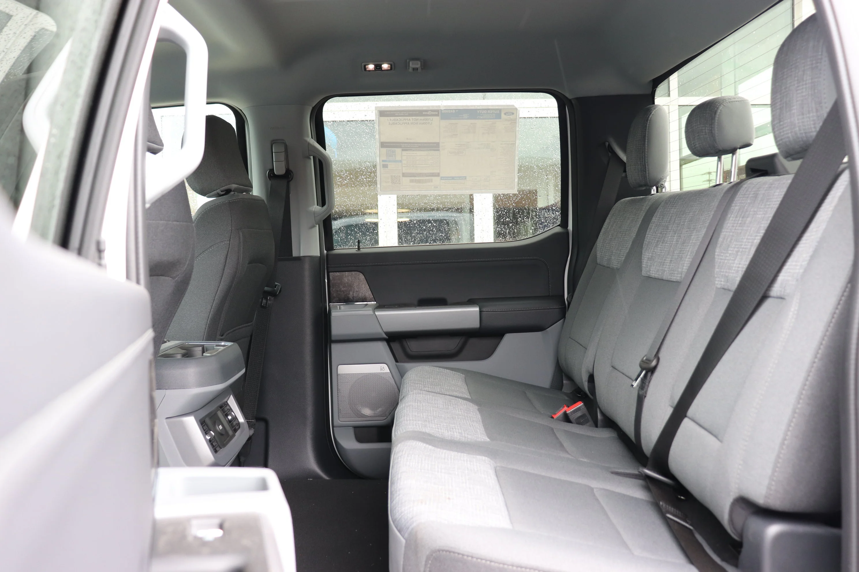 New 2026 OXFORD WHITE Ford XLT image 10