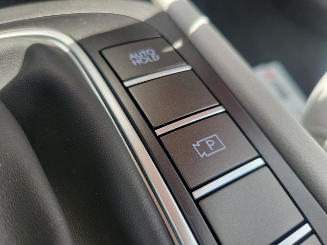 2025 Hyundai Kona SEL - Photo 25