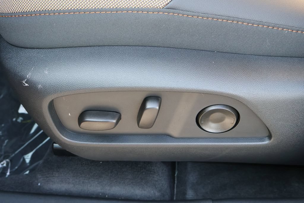 2027 Chevrolet Equinox ACTIV - Photo 16