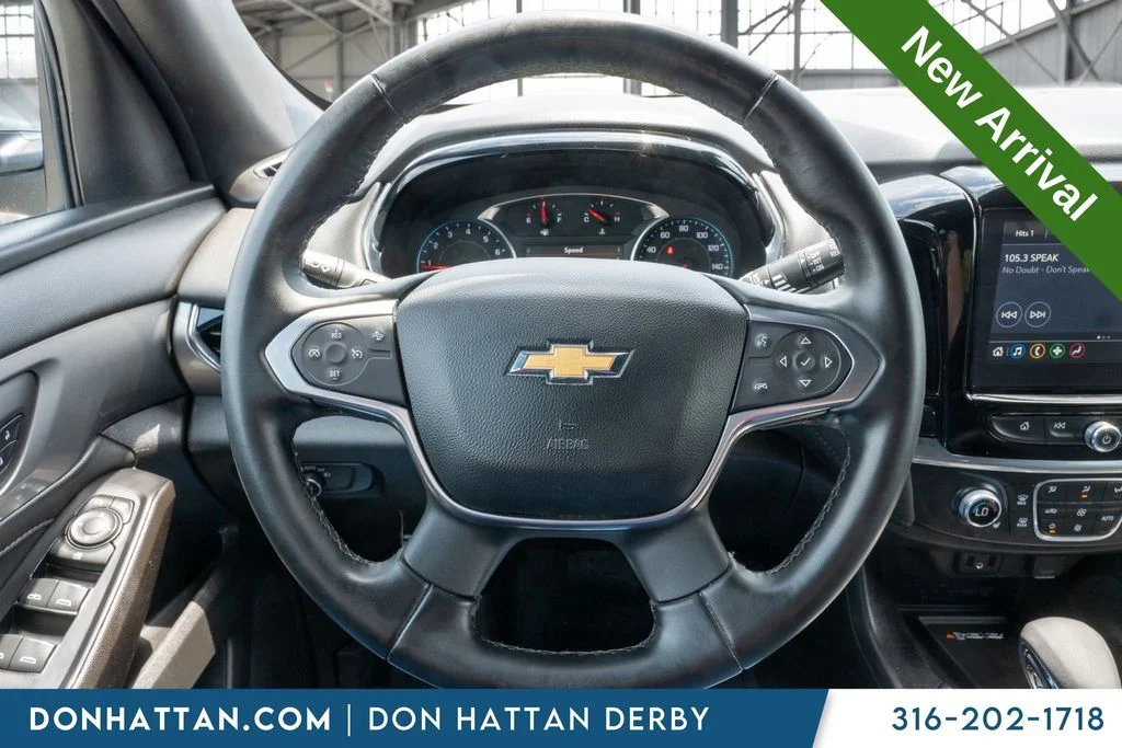 Used 2023 Gray Chevrolet LT image 7