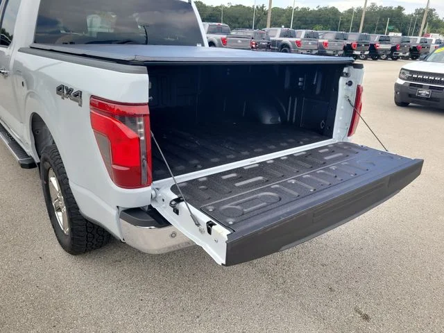 Used 2025 White Ford XLT image 10