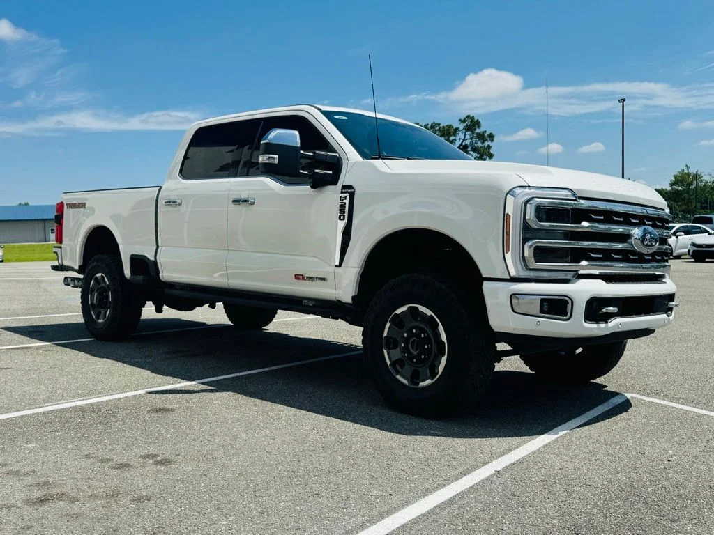 Used 2024 White Ford Platinum image 3