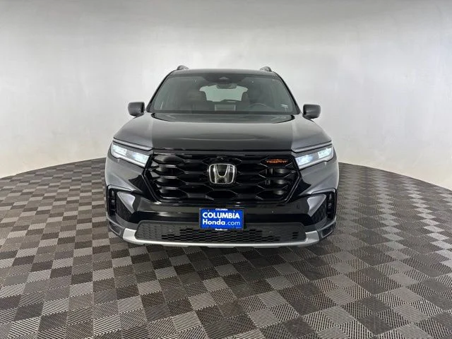 Used 2025 Black Honda TrailSport image 2