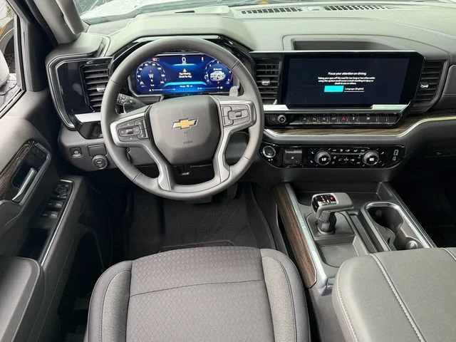 New 2026 Summit White Chevrolet LT image 7