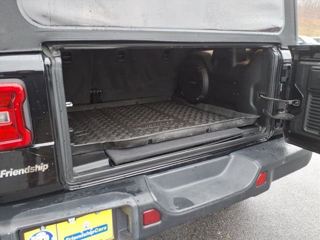 Used 2020 Black Jeep Unlimited Rubicon image 25