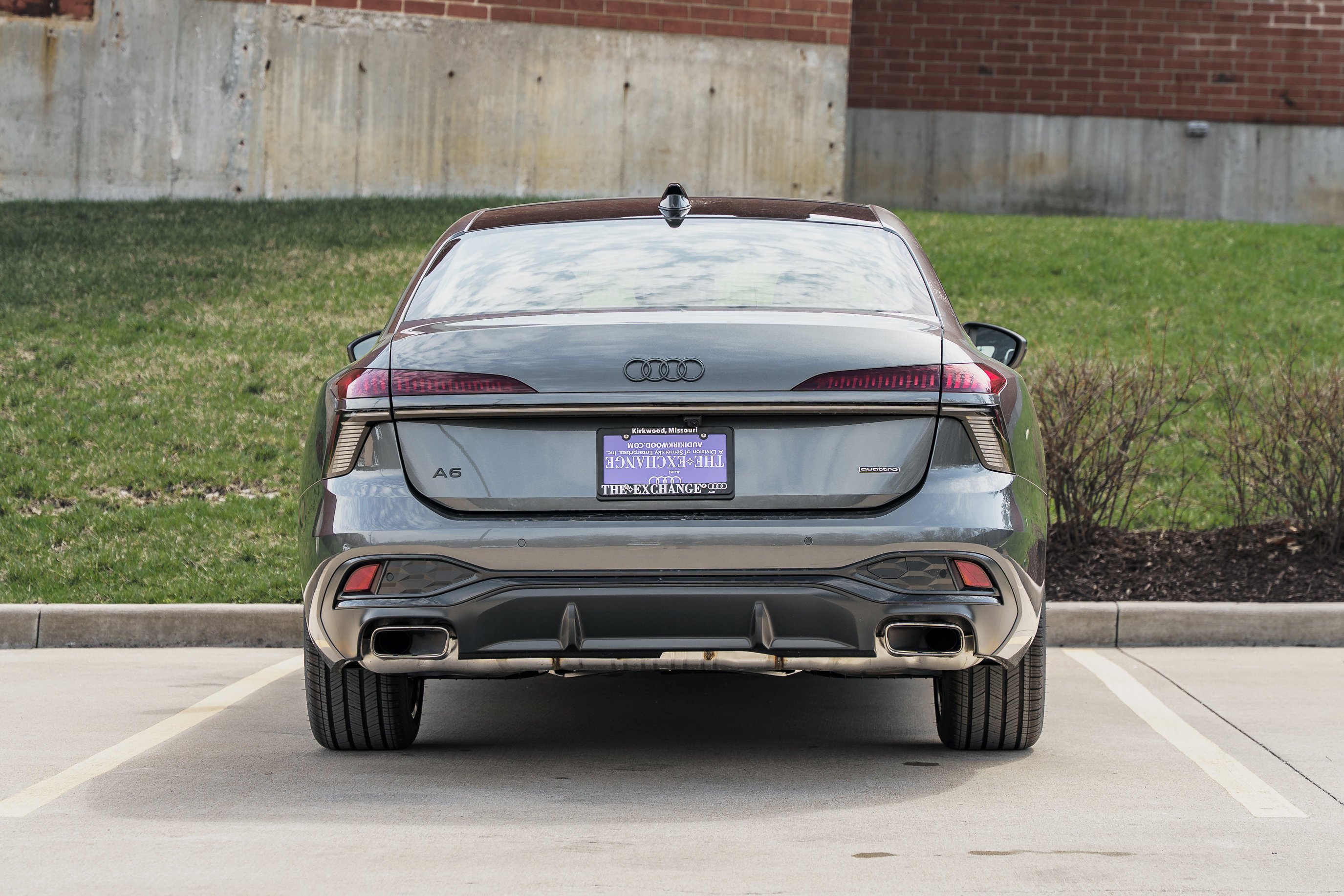 New 2026 Daytona Gray Pearl Effect Audi Premium Plus image 29