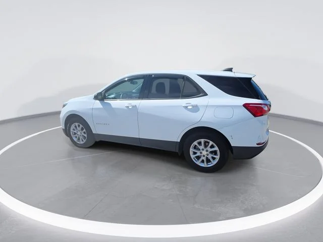 Used 2019 White Chevrolet LS image 6