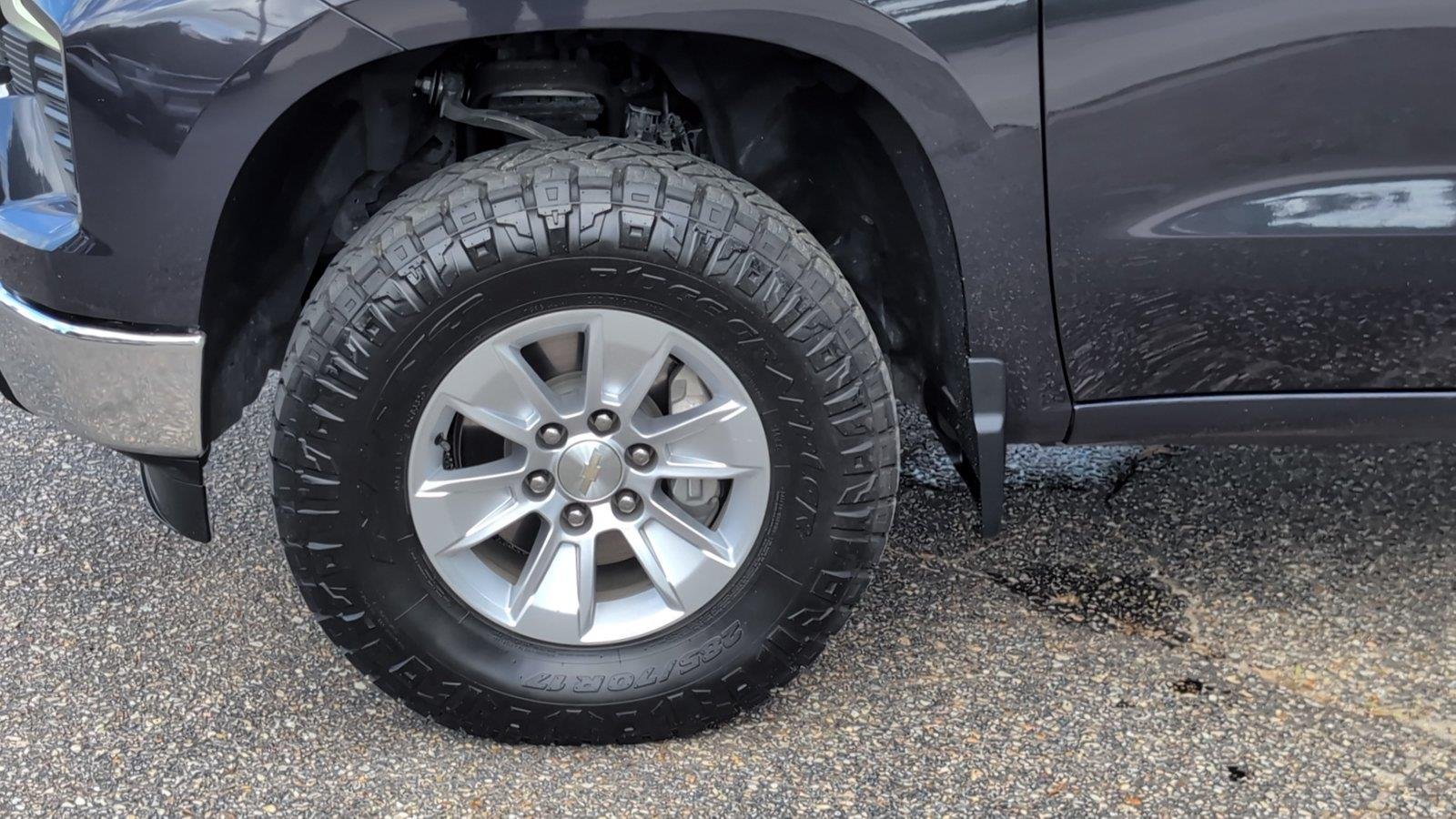 Used 2023 DARK ASH METALLIC Chevrolet LT image 10