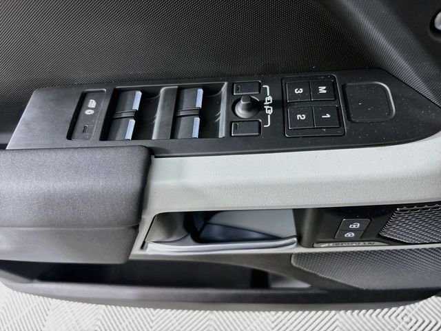 Certified Used 2024 Tasman Blue Land Rover S image 20