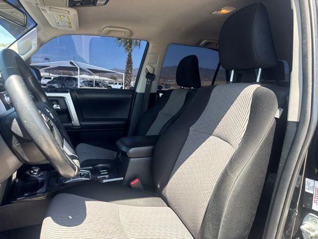 2018 Toyota 4Runner SR5 - Photo 19