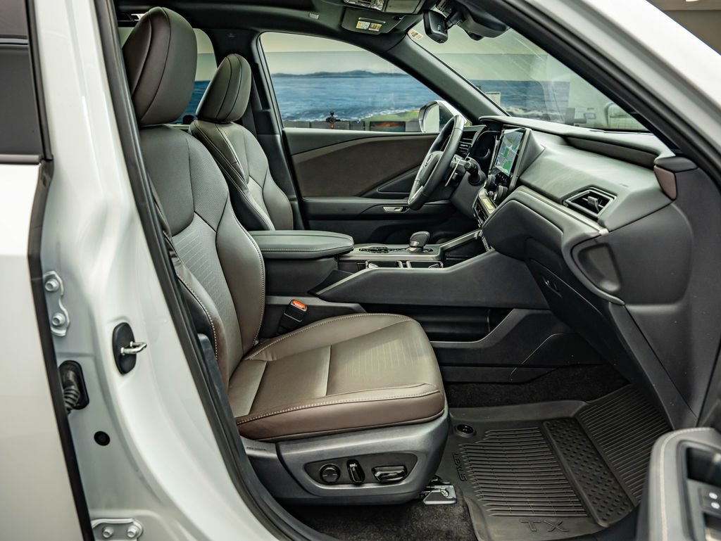 Used 2026 Pearl Lexus 350 Premium image 39