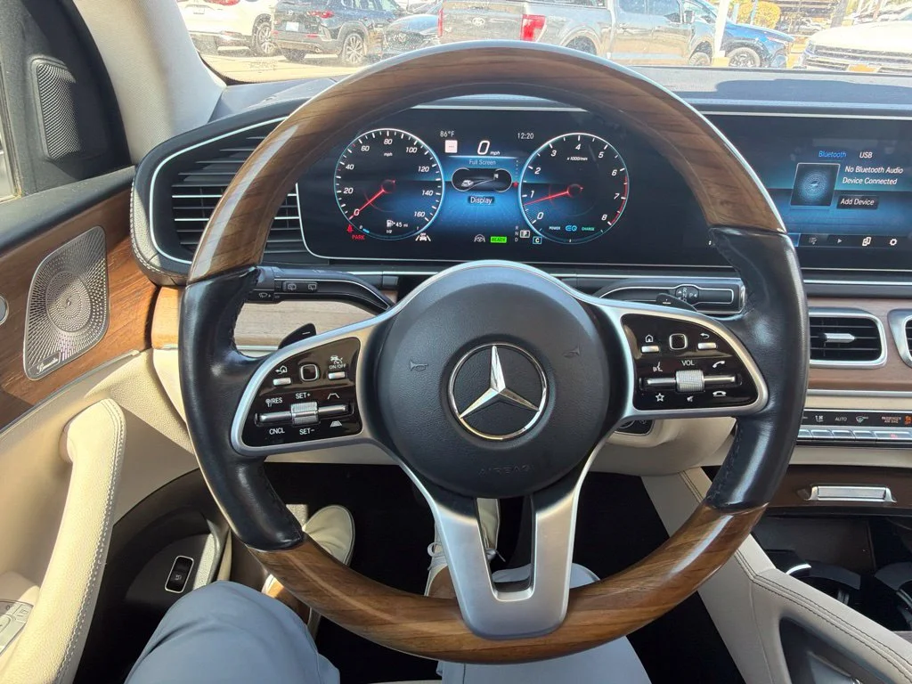 Used 2022 White Mercedes-Benz GLS 450 image 11