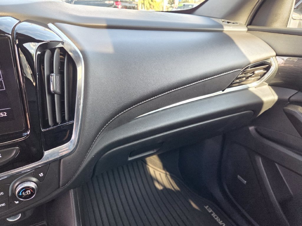 2023 Chevrolet Traverse High Country - Photo 12