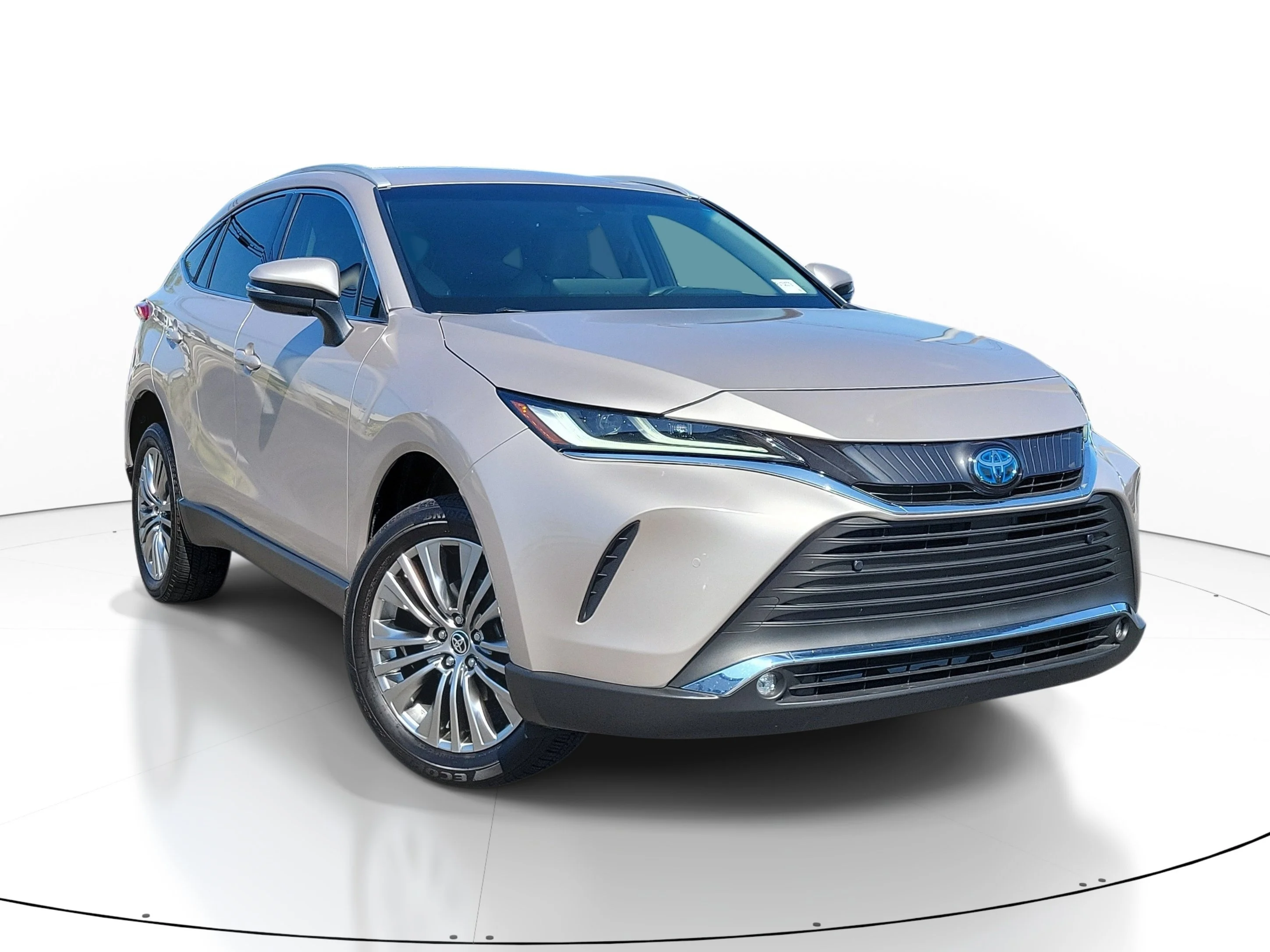 Used 2023 Champagne Toyota LE image 1