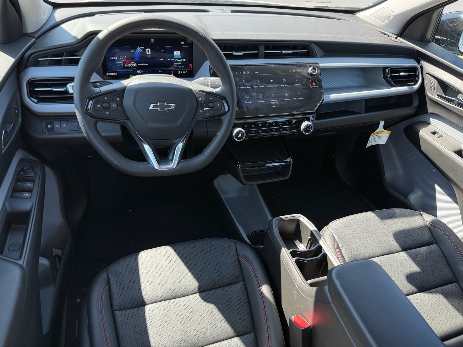 New 2027 Summit White Chevrolet RS image 15