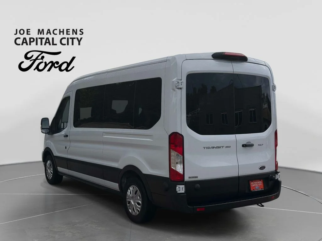 Used 2024 Oxford White Ford XLT image 7