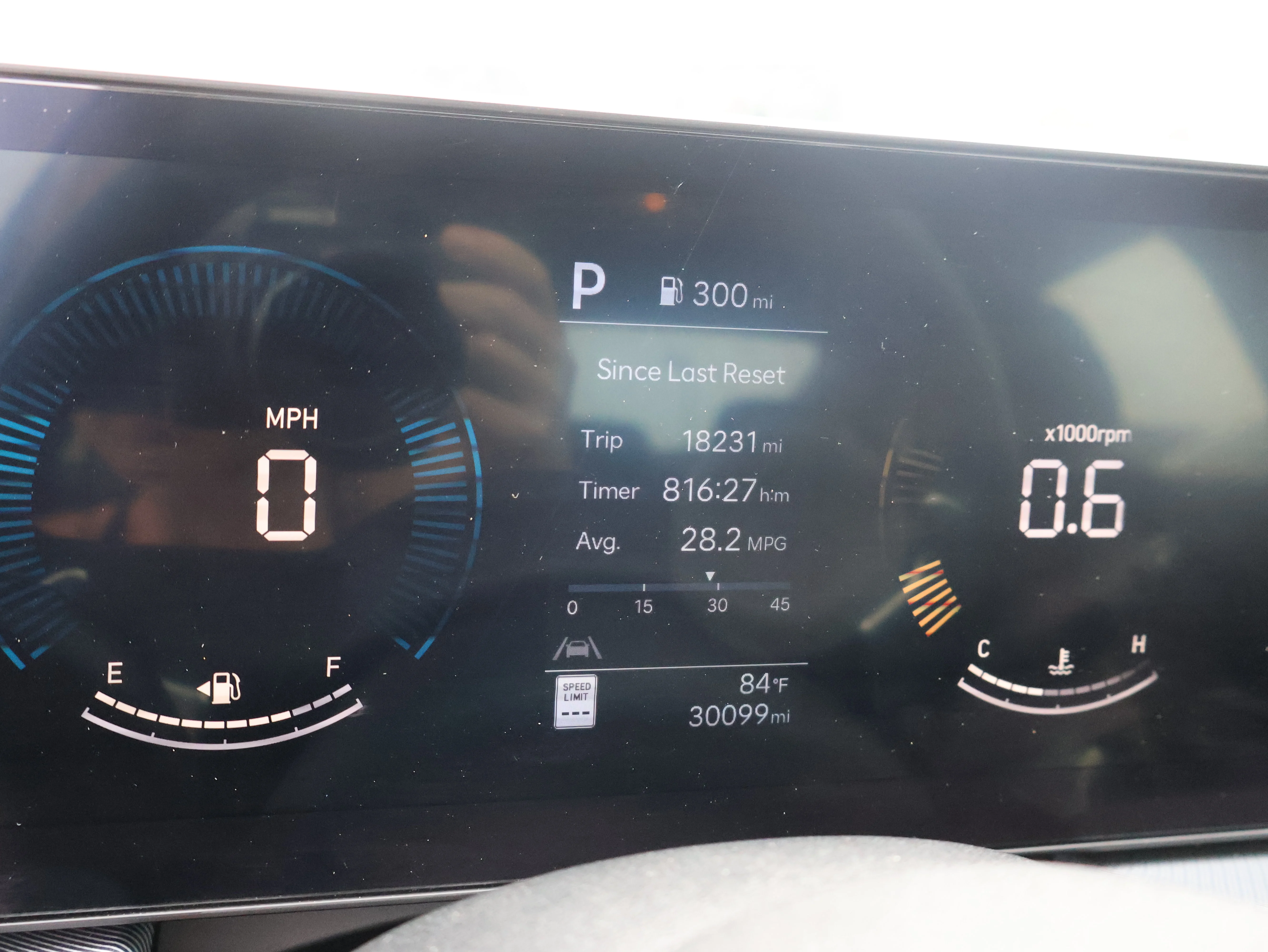 Used 2025 Aero Silver Hyundai SEL image 37