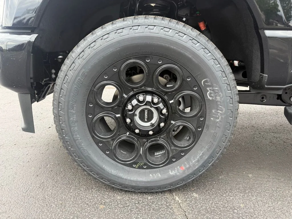 New 2026 Black Ford XLT image 9