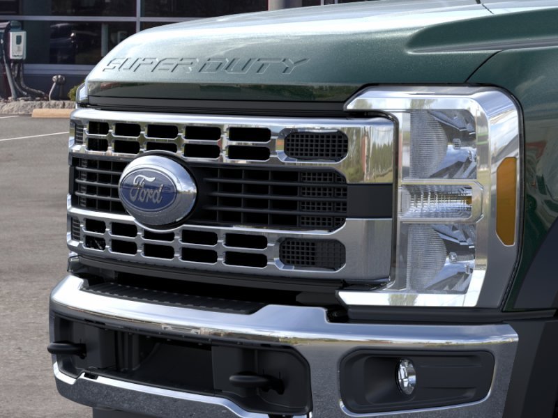 2025 Ford F-600 Super Duty Chassis Cab XL - Photo 17
