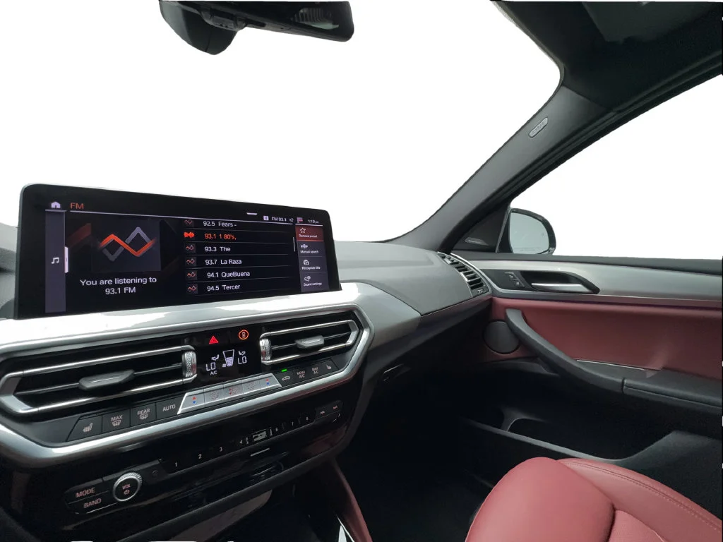 Used 2025 Gray BMW xDrive30i image 48