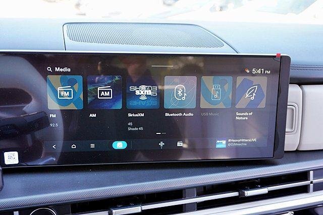 New 2026 Green Hyundai SEL FWD image 30