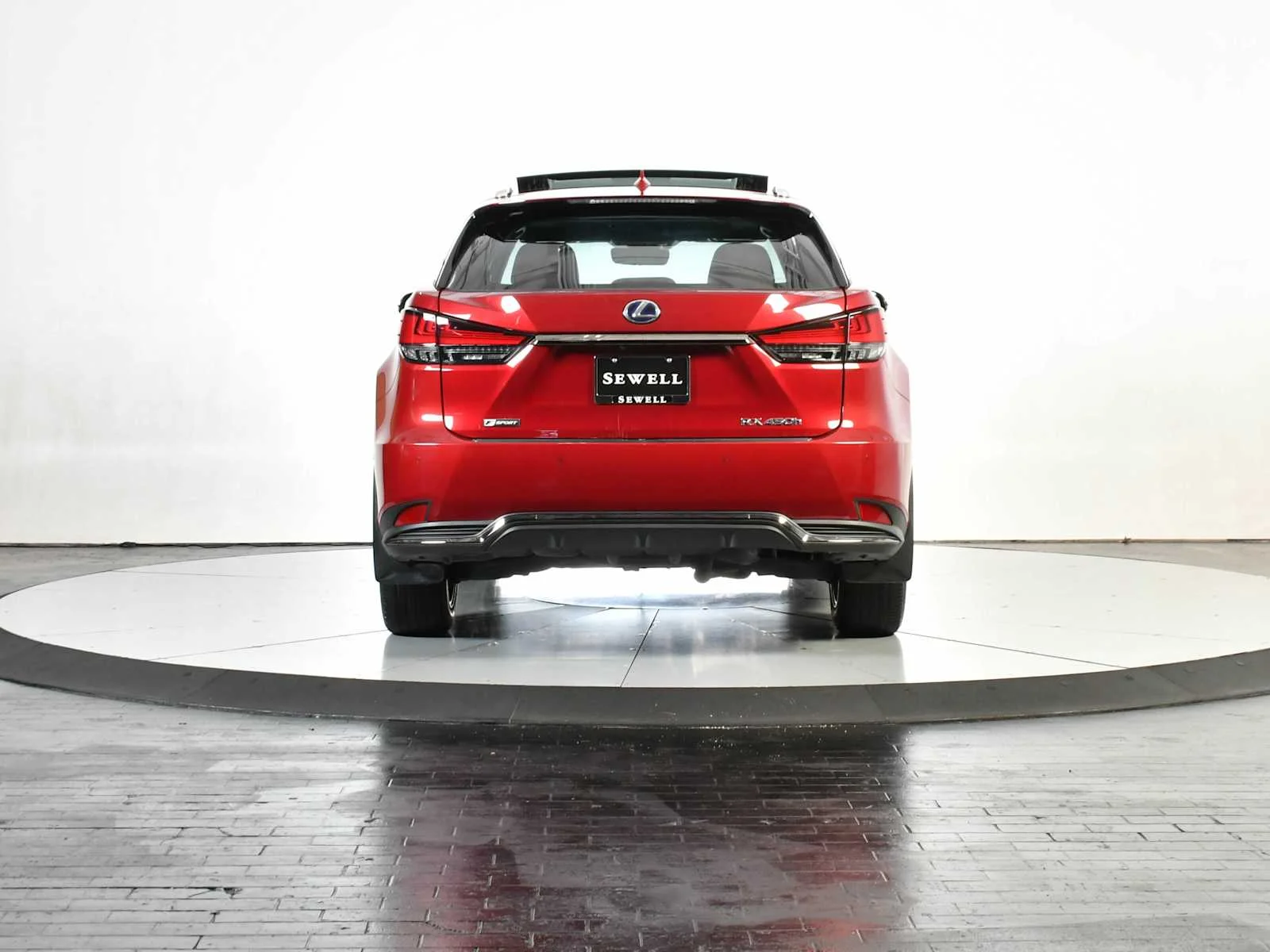 Certified Used 2020 MATADOR RED MICA Lexus F SPORT Performance image 5