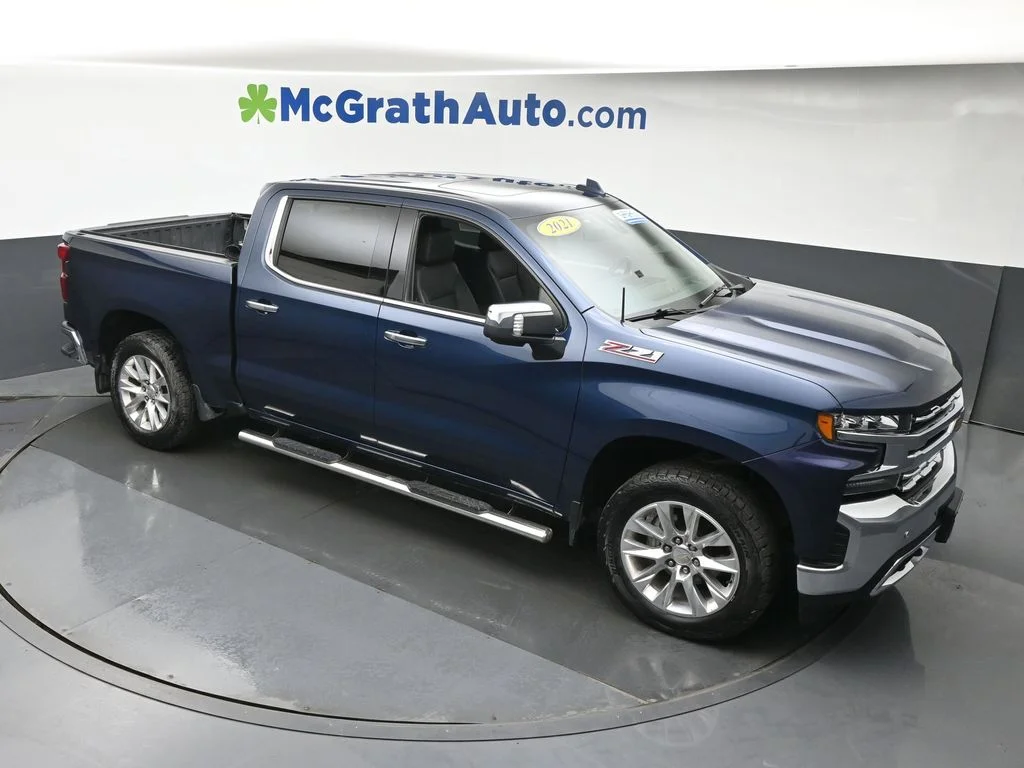 Used 2021 Blue Chevrolet LTZ image 3
