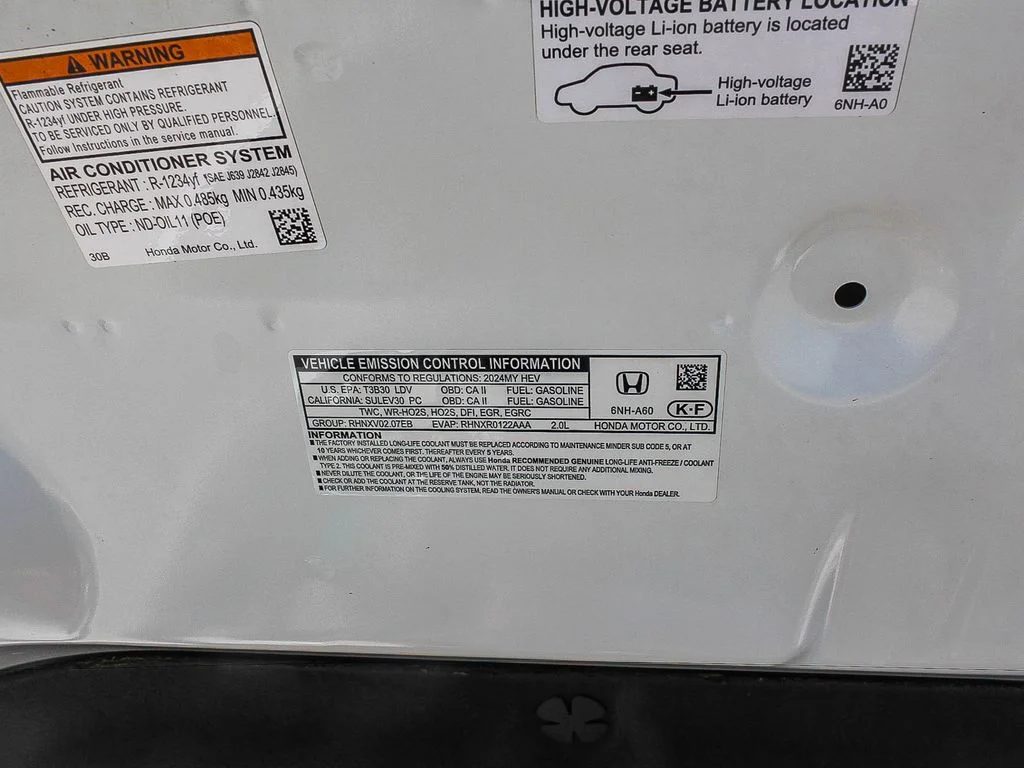 Certified Used 2024 Platinum White Honda Sport image 28