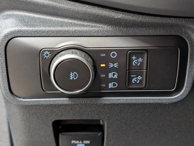 New 2026 Avalanche Gray Ford Badlands® image 41