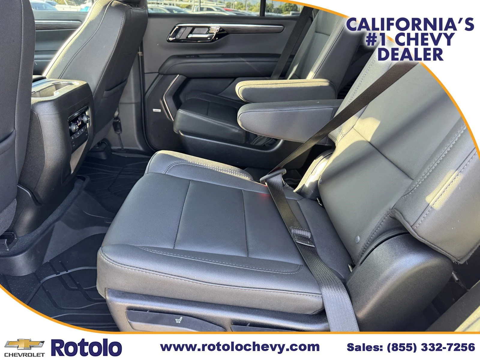 Used 2025 Iridescent Pearl Tricoat Chevrolet Z71 image 14