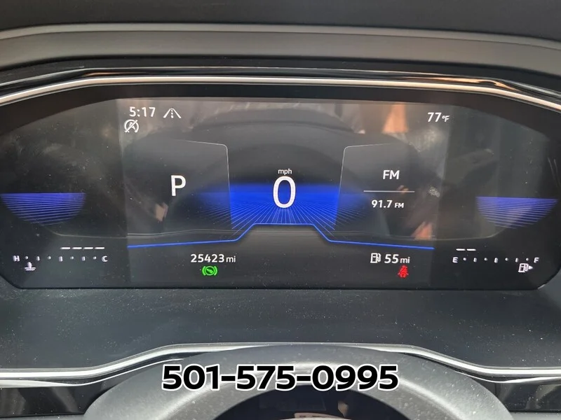 Used 2024 Opal White Volkswagen SE AUTO image 28