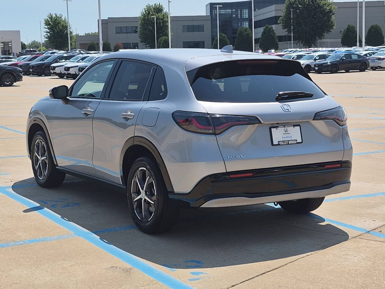 2024 Honda HR-V EX-L - Photo 9