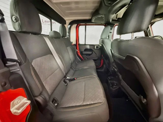 Used 2024 Red Jeep Mojave image 25