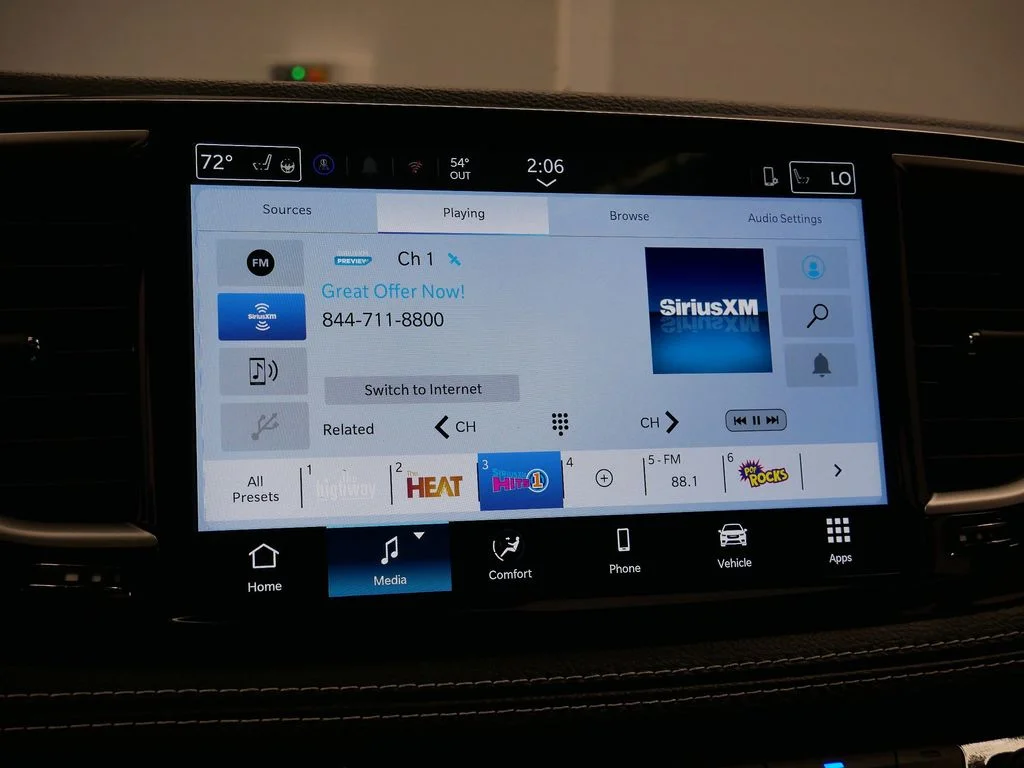 2026 Chrysler Pacifica Select - Photo 33