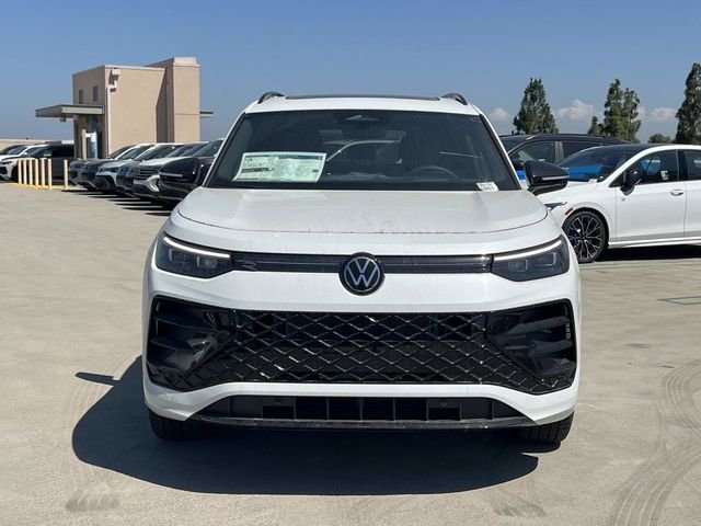 New 2026 White/off-white Volkswagen 2.0T SE R-Line Black image 4