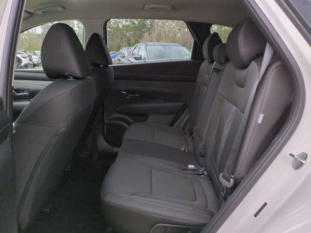 New 2026 White Hyundai SEL AWD image 13