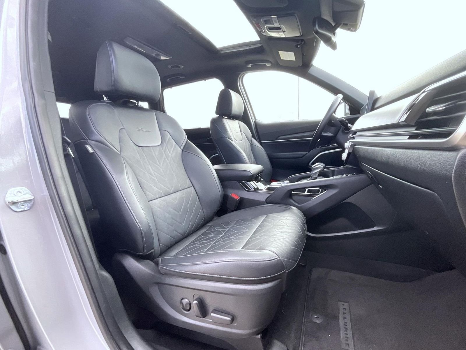 Used 2023 Gray Kia EX X-Line image 16